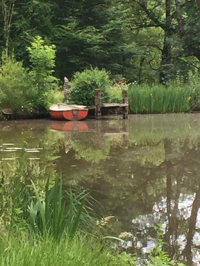 Le Gite Du Petit Renard: A Tranquil Gite With Pool Oradour-Saint-Genest 외부 사진